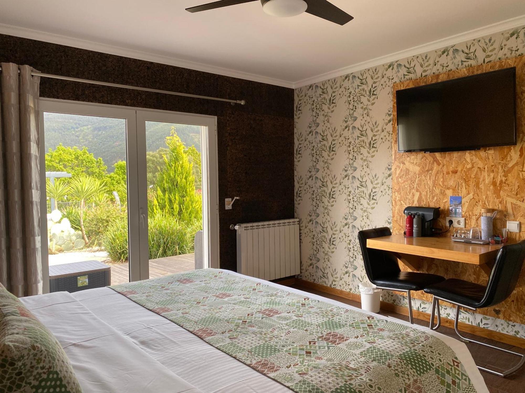 Casa Carvalhal - Adults Only Bed & Breakfast Góis Exterior foto